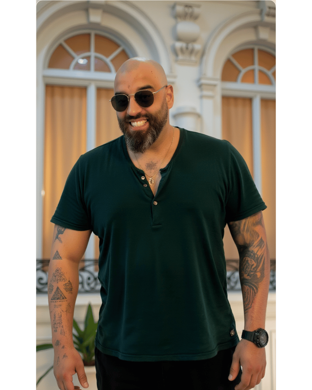 Preto e Branco Minimalista Conteúdo Marketing Digital Post Para Instagram (3)